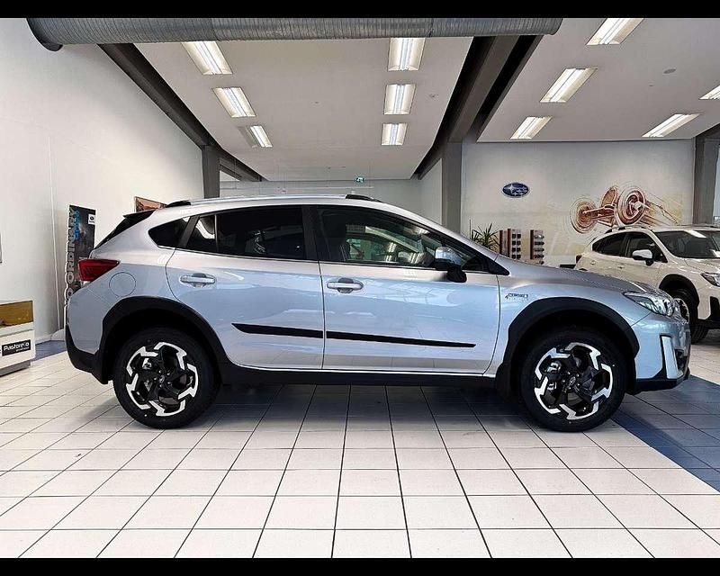 Usata Subaru XV 4dventure 150 CV (110 kW) 2023 Ice silver met SUV