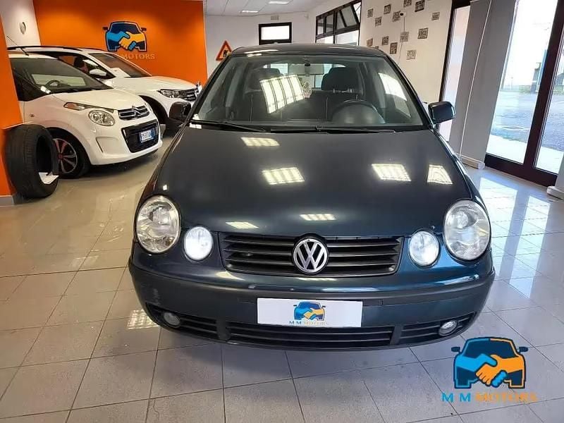 Usata VW Polo Comfortline 64 CV (47 kW) 2007 Blu Utilitaria