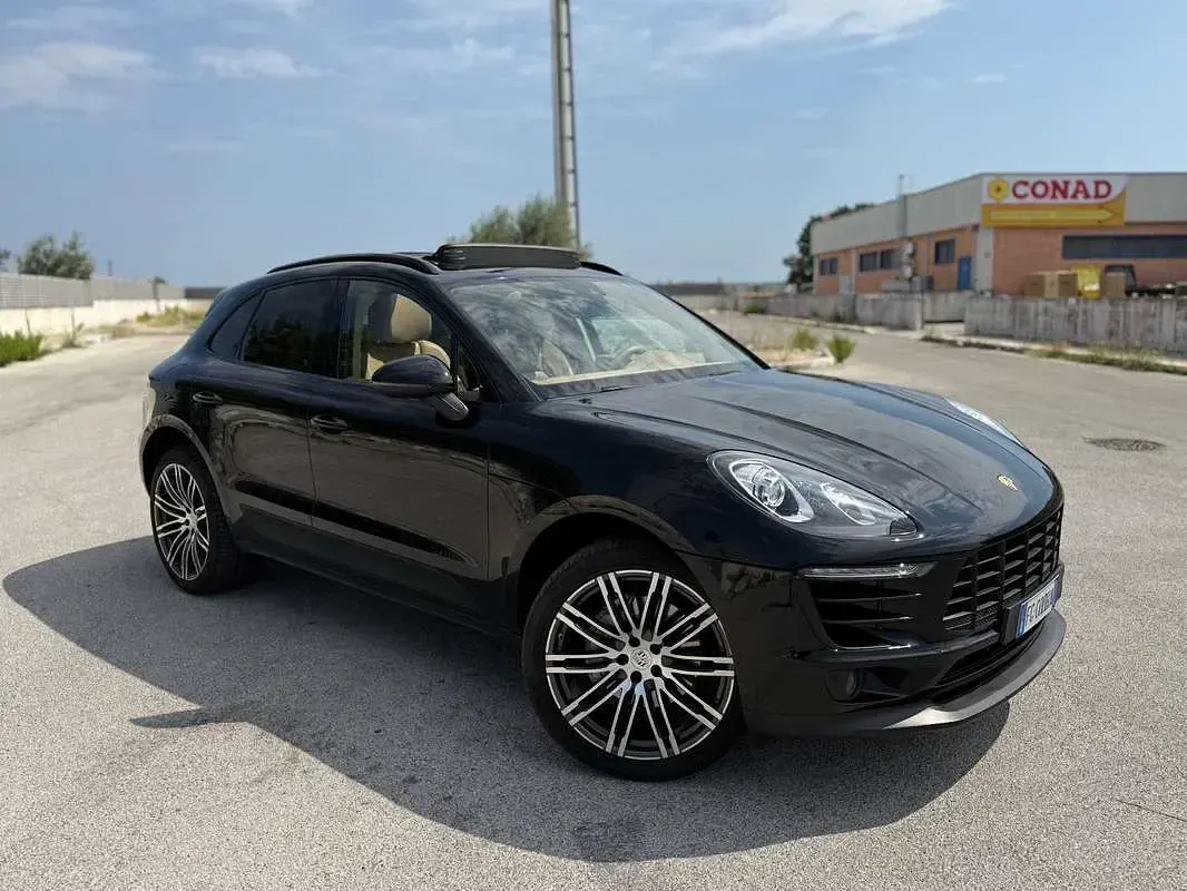 Usata Porsche Macan 250 CV (183 kW) 2016 Nero SUV