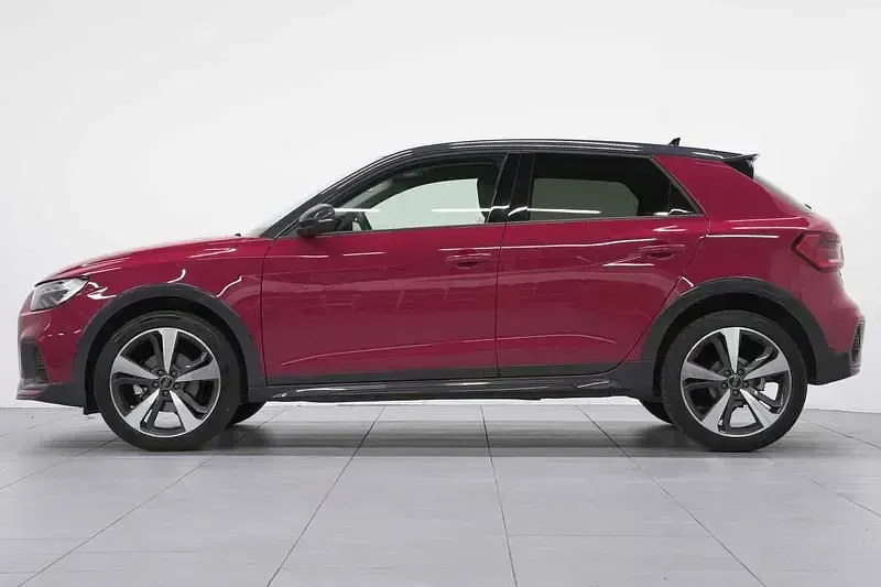 Usata Audi A1 Comfort 116 CV (85 kW) 2025 Rosso SUV