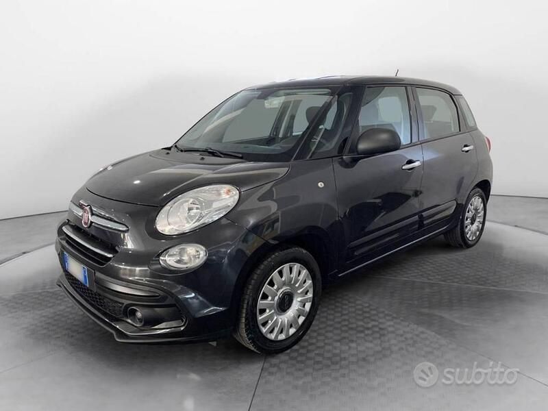 Grigio Usata 2019 Fiat 500L Urban Monovolume | 10.900 € (Buon prezzo) - Immagine 1/4