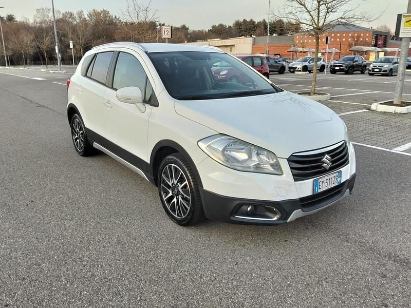 Usata Suzuki SX4 S-Cross 119 CV (87 kW) 2015 Bianco SUV