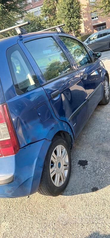 Usata Fiat Idea 95 CV (69 kW) 2006 Monovolume