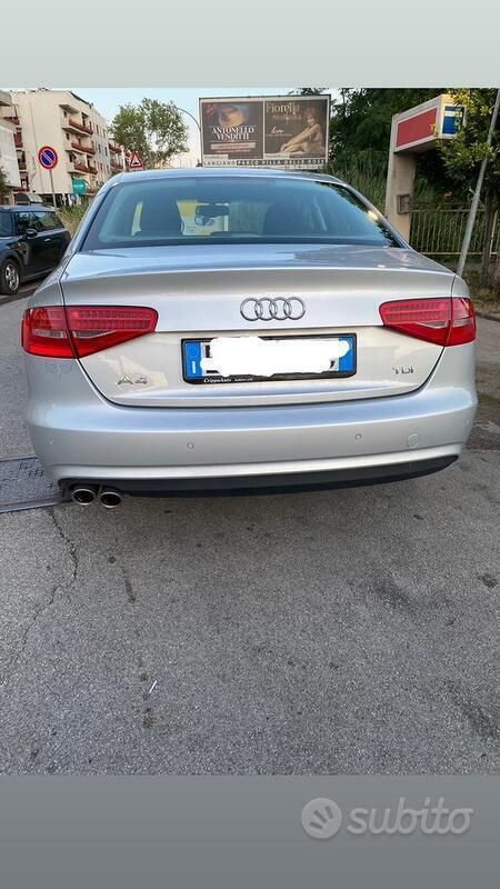 Usata Audi A4 Business Plus 143 CV (105 kW) 2013 Grigio Berlina