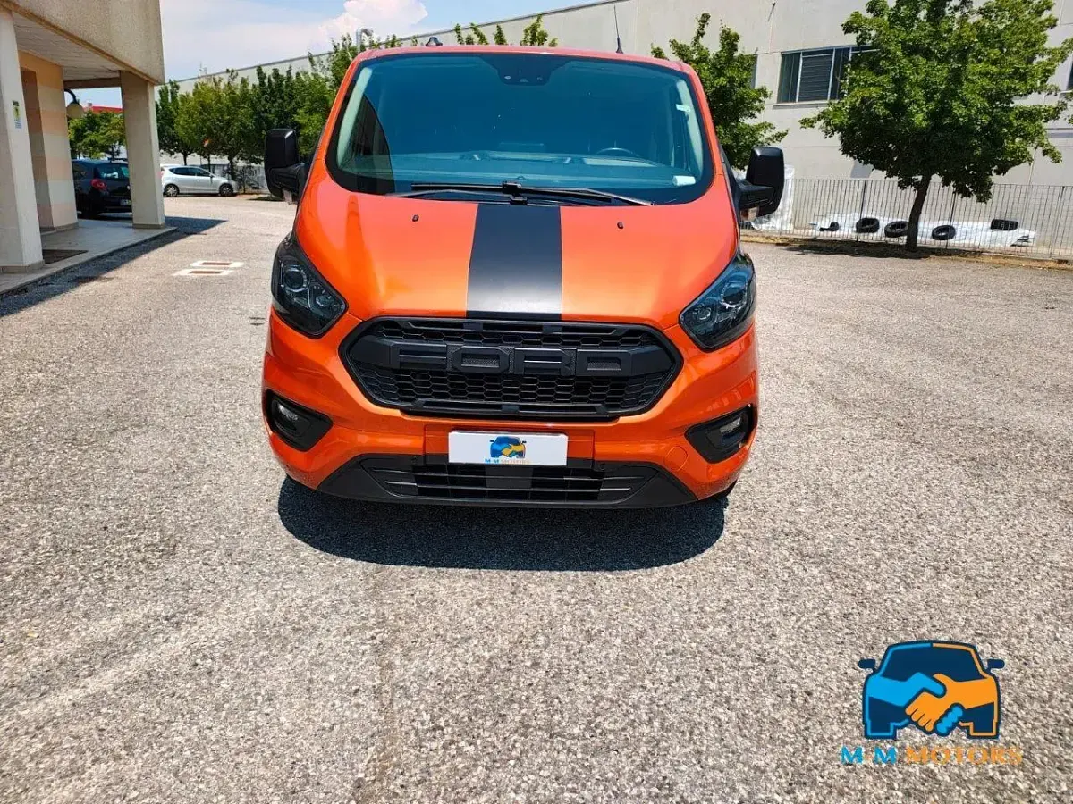 Usata Ford 300 Titanium 130 CV (95 kW) 2022 Marrone Cabrio