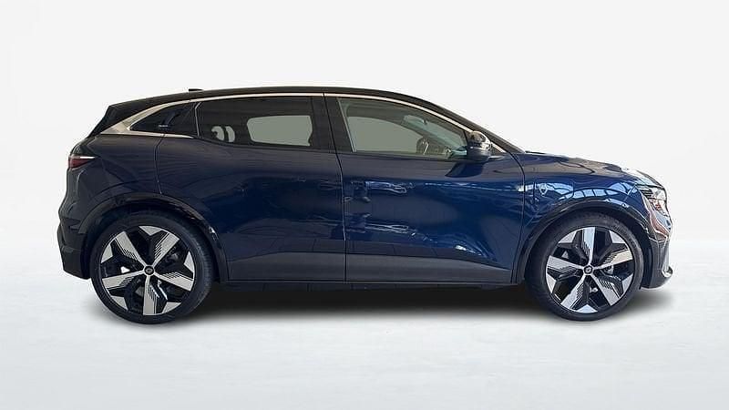 Usata Renault Megane E-Tech Komfort 160 kW (218 CV) 2025 Nero Berlina