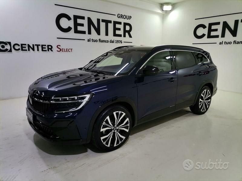 Usata Renault Espace Techno 131 CV (96 kW) 2024 Blu Monovolume