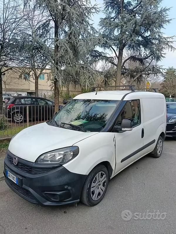 Usata Fiat Doblò 2020 Bianco Monovolume