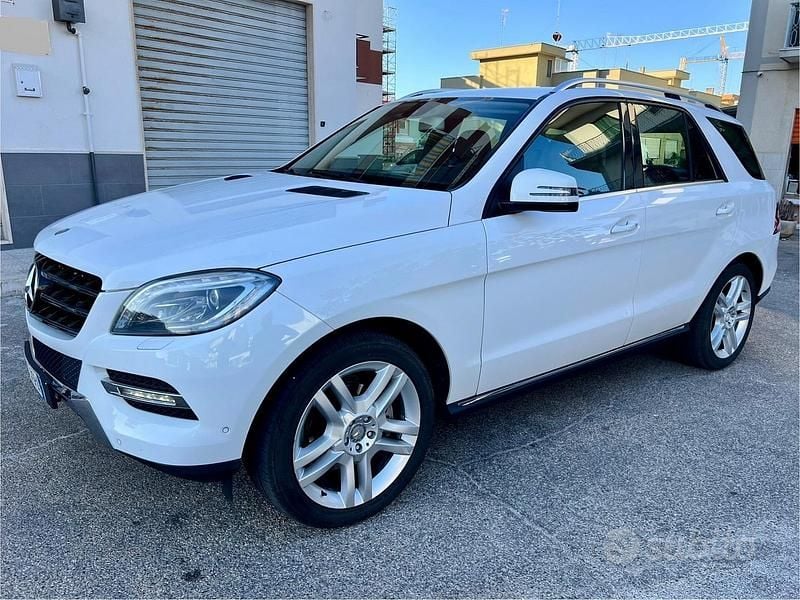 Usata Mercedes ML350 258 CV (189 kW) 2013 Bianco SUV