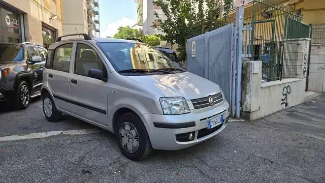 Usata Fiat Panda Dynamic 60 CV (44 kW) 2009 Argento Utilitaria