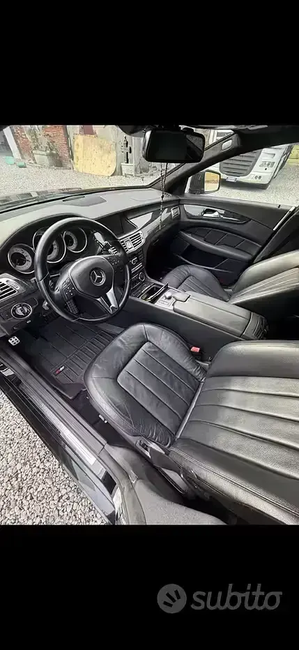 Usata Mercedes CLS350 265 CV (194 kW) 2012 Nero Coupé