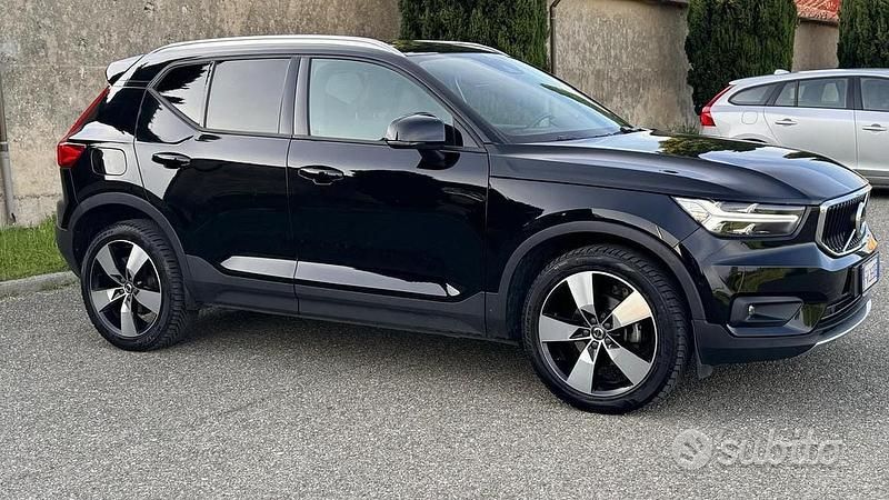 Usata Volvo XC40 150 CV (110 kW) 2019 Nero SUV