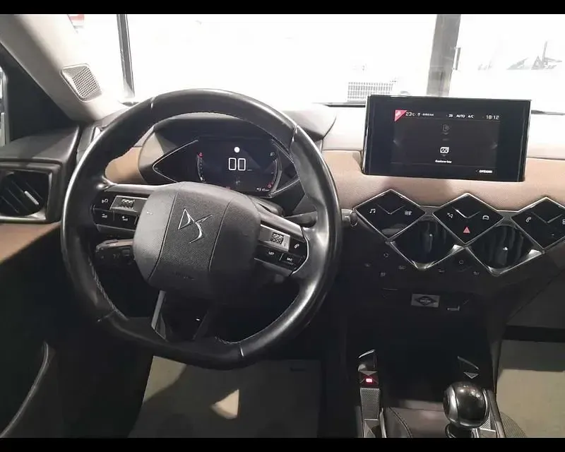 Usata DS Automobiles DS3 So Chic 101 CV (74 kW) 2020 Bianco