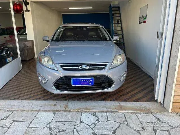 Usata Ford Mondeo 163 CV (119 kW) 2012 Grigio Station wagon