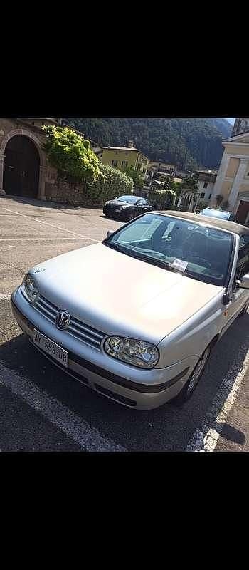 Usata VW Golf Cabriolet Highline 101 CV (74 kW) 1998 Cabrio