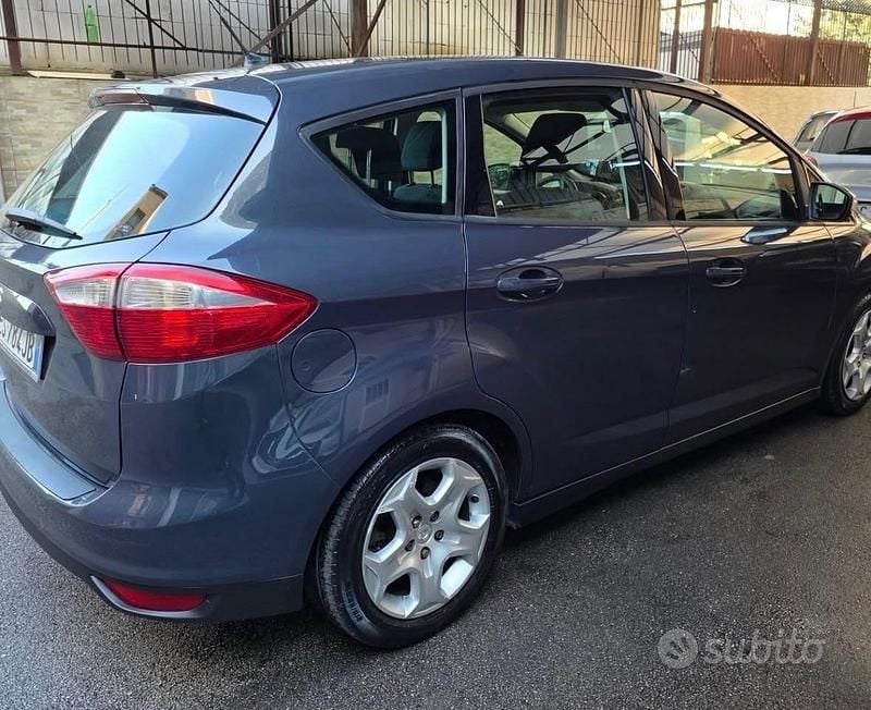 Usata Ford C-MAX 119 CV (87 kW) 2013 Grigio Monovolume