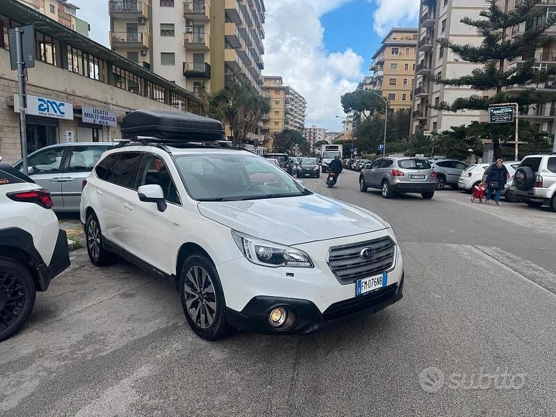 Usata Subaru Outback 149 CV (109 kW) 2018 Bianco Station wagon