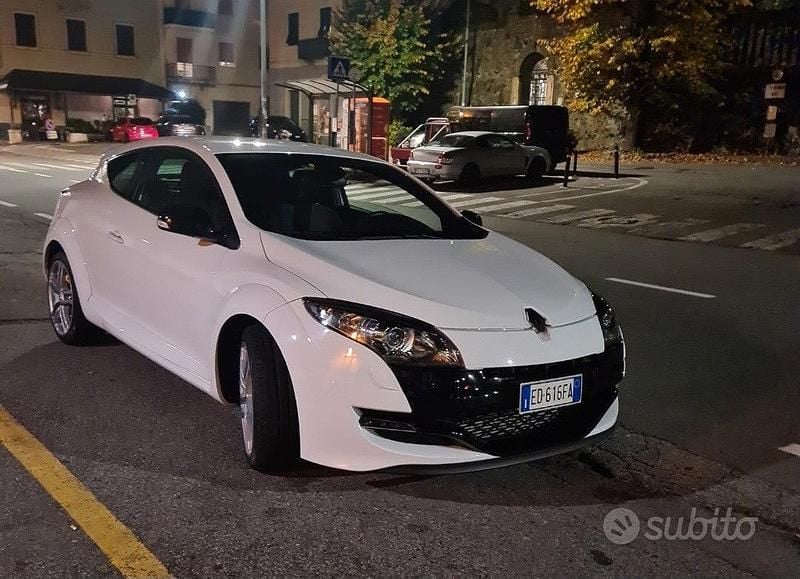 Usata Renault Mégane Coupé R.S. 2010 Bianco Coupé