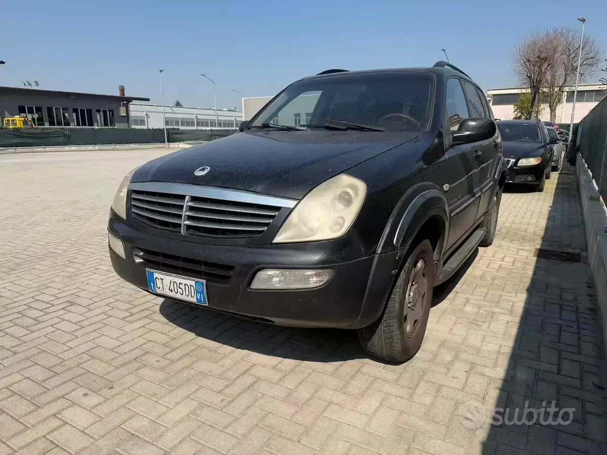 Usata SsangYong Rexton 165 CV (121 kW) 2005 SUV