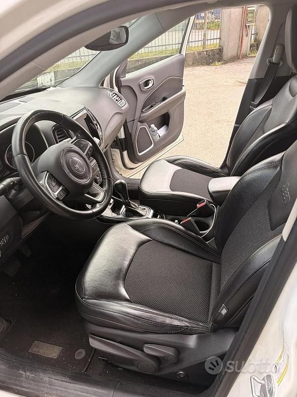 Usata Jeep Compass 140 CV (102 kW) 2018 Bianco SUV