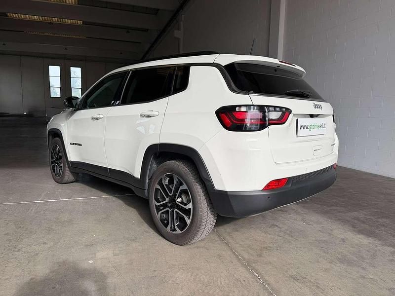 Usata Jeep Compass Limited 131 CV (96 kW) 2022 Bianco pastello SUV