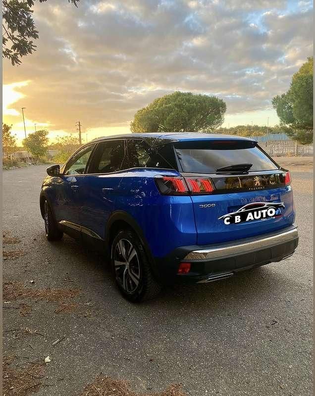 Usata Peugeot 3008 GT 131 CV (96 kW) 2022 Blu/azzurro SUV
