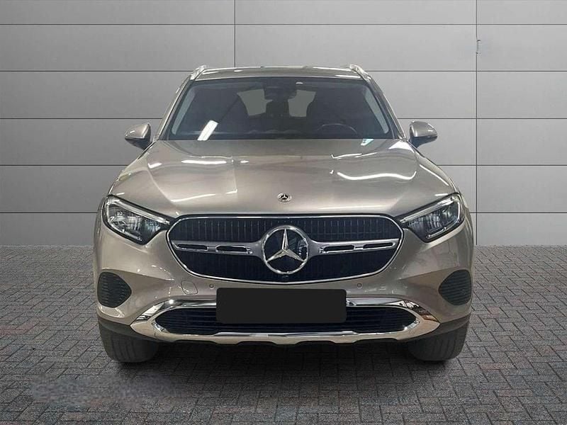 Usata Mercedes GLC220 Advanced 197 CV (144 kW) 2023 Argento SUV
