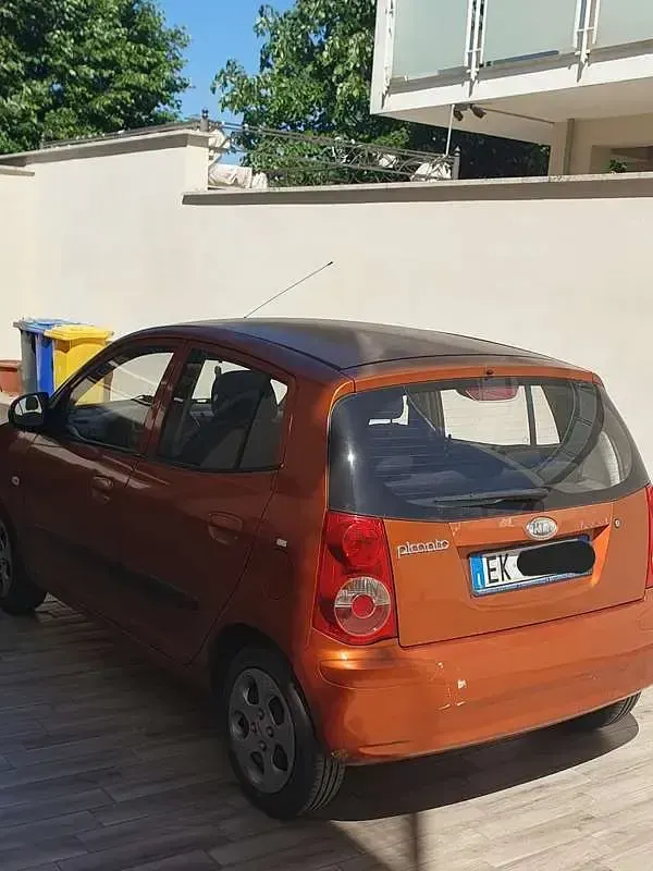 Usata Kia Picanto 65 CV (47 kW) 2011 Utilitaria