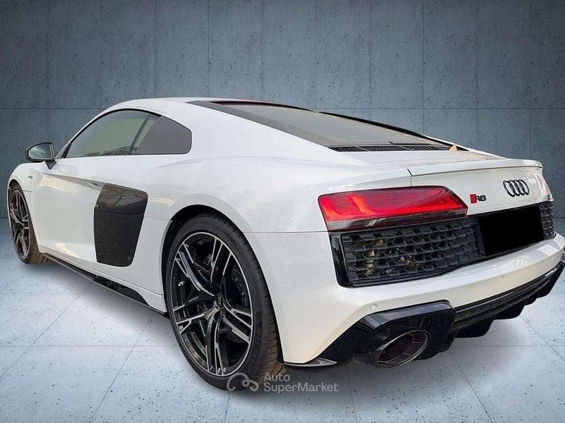 Usata Audi R8 Coupé Performance 570 CV (419 kW) 2024 Bianco suzuka Coupé