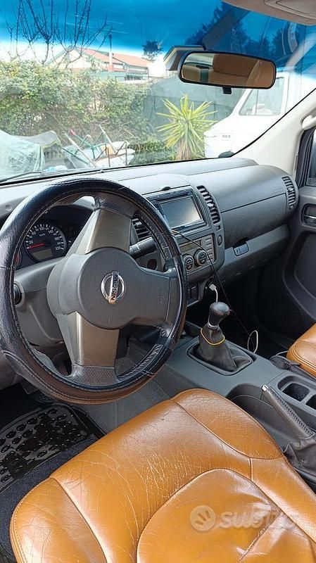 Usata Nissan Navara 2015 Nero Pick-up