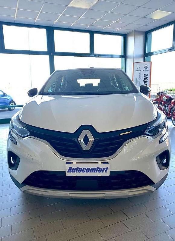 Usata Renault Captur Equilibre 91 CV (66 kW) 2023 Bianco SUV