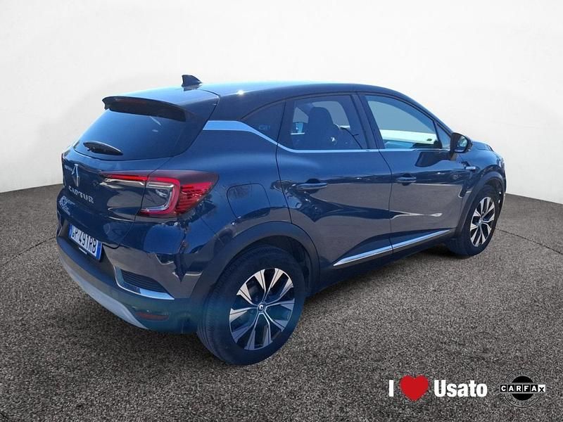 Usata Renault Captur Techno 101 CV (74 kW) 2023 Blu SUV