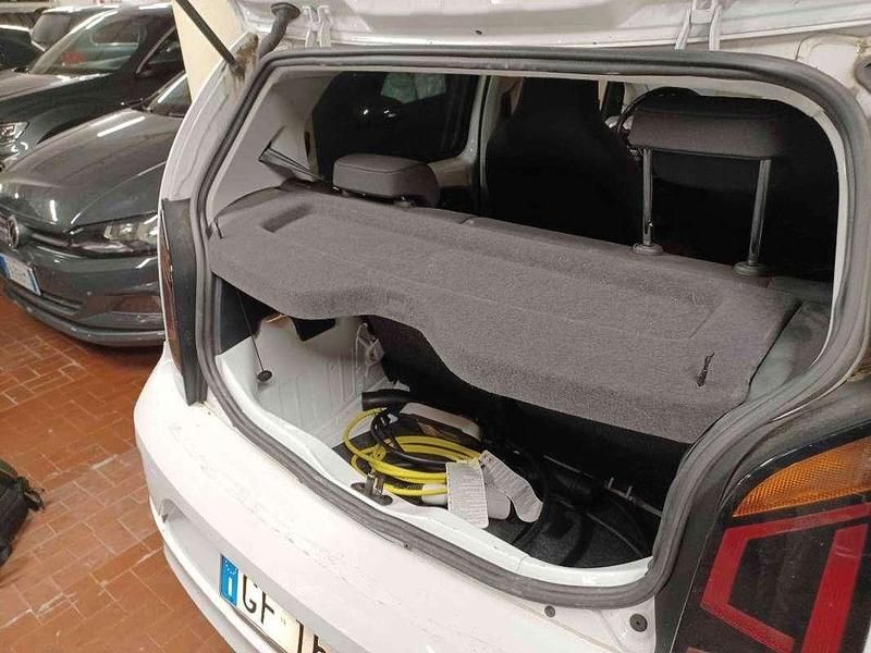 Usata VW e-up! 83 kW (113 CV) 2021 Bianco Utilitaria