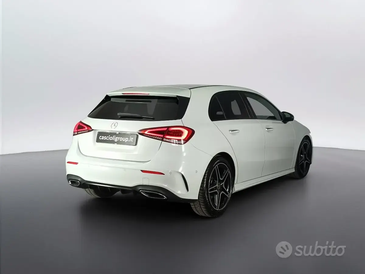 Usata Mercedes A180 Premium 116 CV (85 kW) 2018 Bianco Berlina