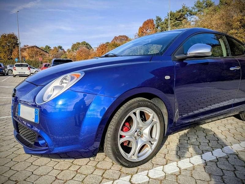 Usata Alfa Romeo MiTo 135 CV (99 kW) 2012 Blu/azzurro Utilitaria
