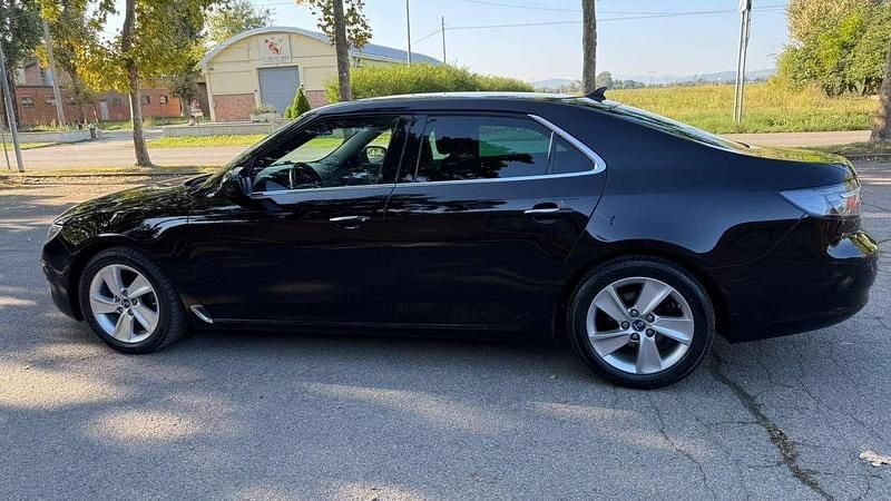 Usata Saab 9-5 Vector 160 CV (117 kW) 2011 Nero Berlina