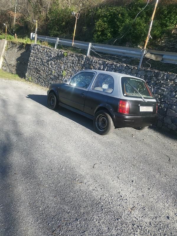 Usata Nissan Micra 1993 Nero Utilitaria