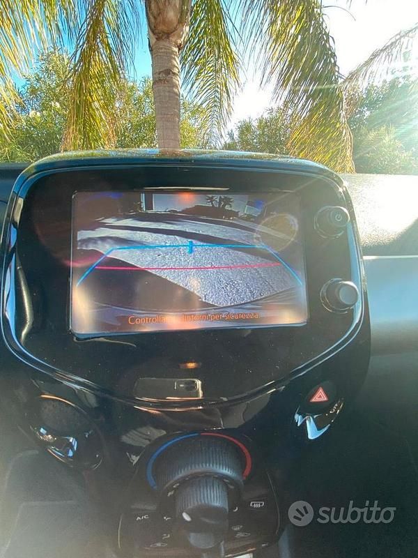 Usata Peugeot 108 Allure 82 CV (60 kW) 2016 Rosso Utilitaria