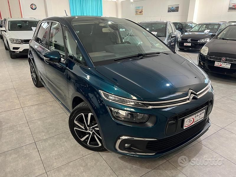 Verde Usata 2020 Citroën C4 SpaceTourer Live Monovolume | 12.500 € (Buon prezzo) - Immagine 1/4
