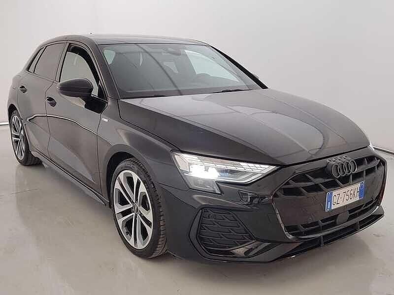 Usata Audi A3 Ambiente 150 CV (110 kW) 2025 Nero Berlina