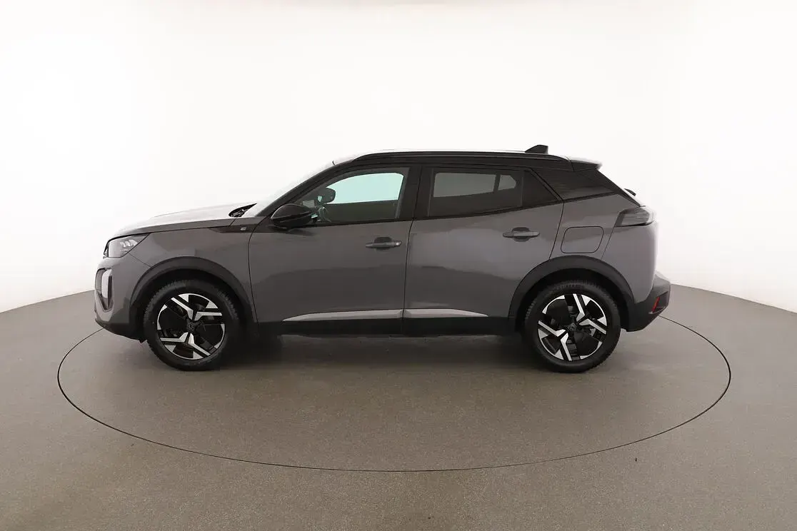 Usata Peugeot e-2008 GT 114 kW (156 CV) 2024 Grigio SUV
