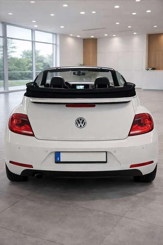 Usata VW Beetle Cabriolet 105 CV (77 kW) 2014 Bianco Cabrio