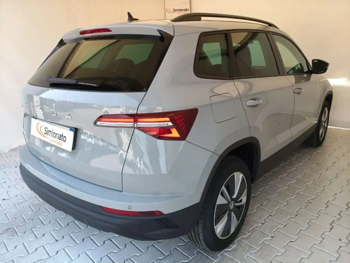Usata Skoda Karoq Ambition 116 CV (85 kW) 2022 Antracite SUV