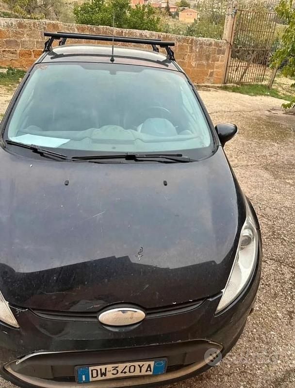 Usata Ford Fiesta 2008 Blu Berlina