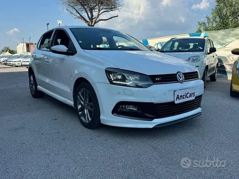 Usata VW Polo Highline 90 CV (66 kW) 2017 Bianco Berlina