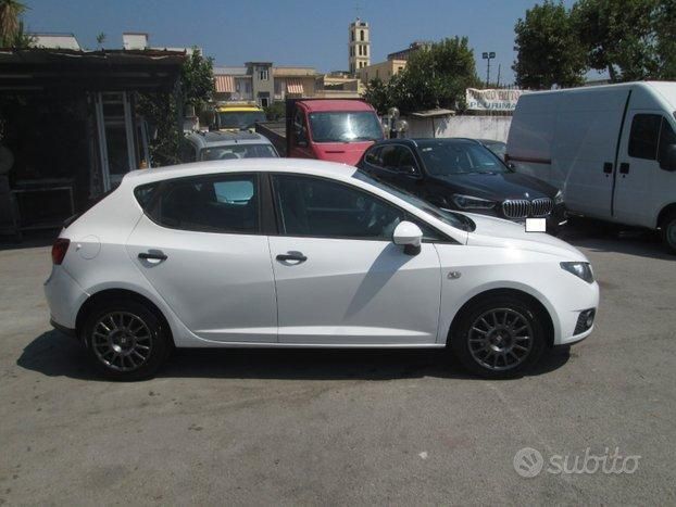 Usata Seat Ibiza 89 CV (65 kW) 2010 Bianco