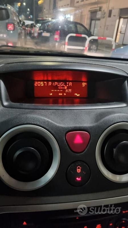 Rosso Usata 2008 Citroën C3 Due volumi | 1500 € (Super prezzo) - Immagine 1/4