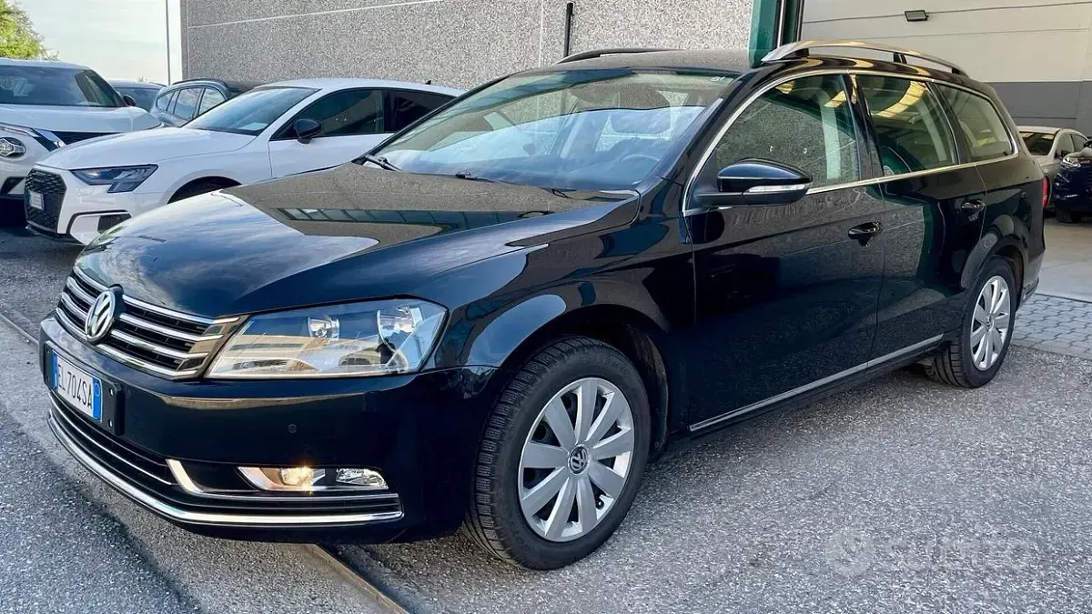 Usata VW Passat 170 CV (125 kW) 2012 Nero Station wagon
