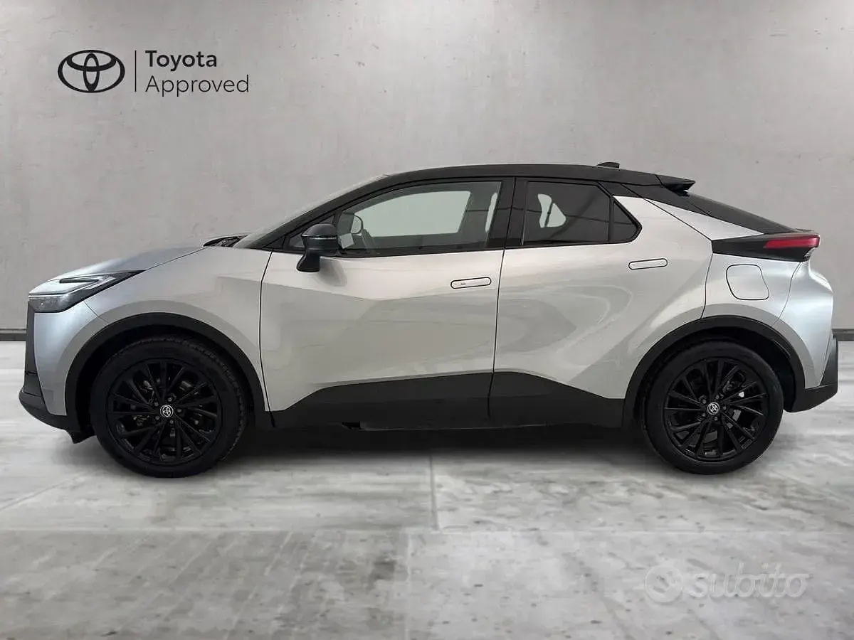 Usata Toyota C-HR Sport 223 CV (164 kW) 2025 Grigio SUV