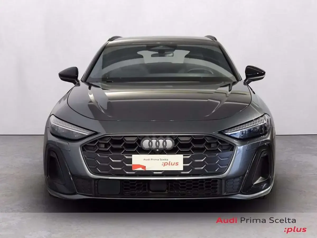 Usata Audi A5 S-Line 204 CV (150 kW) 2025 Grigio daytona perlato Station wagon